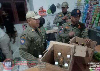 Selain Amankan Miras Petugas Gabungan Juga Amankan Bukan Pasutri