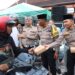 Sobat Lantas Bagikan Takjil di Kota Mojokerto