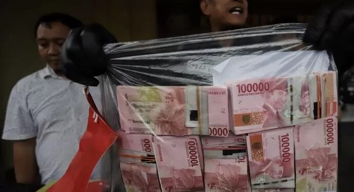 Sindikat Produsen Uang Palsu di Mojokerto Dibongkar