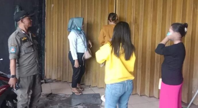 Main Petak Umpet Dengan Petugas Izin Operasional Dua Tempat Hiburan Terancam di Cabut