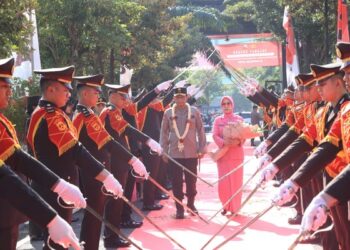 Seremonial Pedang Pora – Reog Ponorogo Sambut Kapolda Jatim Irjen Nanang Avianto