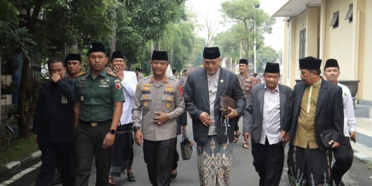 Polres Mojokerto bersama MUI Gelar Halal Bihalal