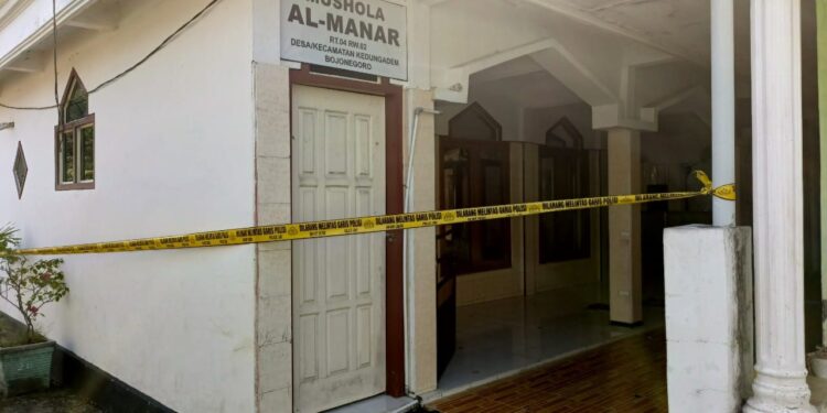 Tragedi Berdarah di Mushola Al-Manar Kedungadem, Bojonegoro: Satu Tewas Dua Luka Berat