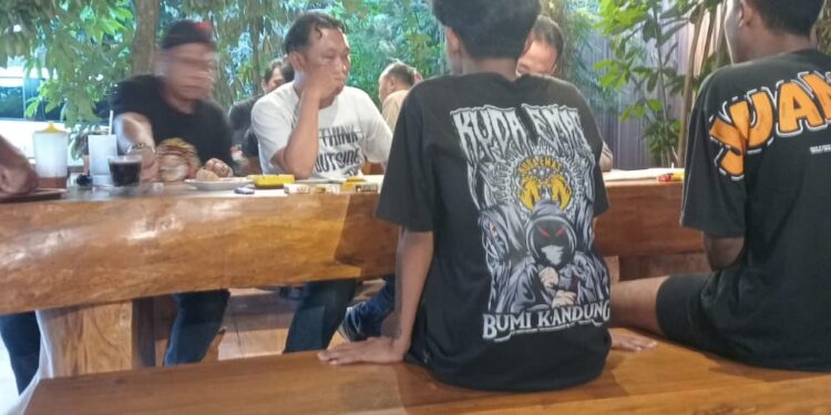 Paminal Propam Polres Batu Tindaklanjuti Perkara Tangkap Lepas di Polsek Kasembon