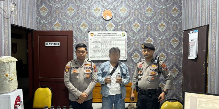 Warga Surabaya Penjual Miras Ilegal di Mojokerto Diamankan Polisi