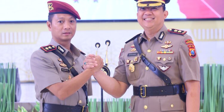 Tongkat Komando Polres Mojokerto Kota Berganti, AKBP Daniel Digantikan AKBP Herdiawan