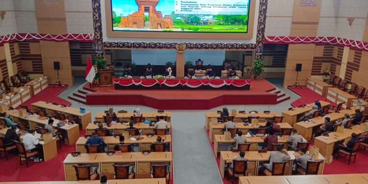 Perubahan APBD Kabupaten Mojokerto TA 2025  Penyesuaian (APBD) Tahun 2025