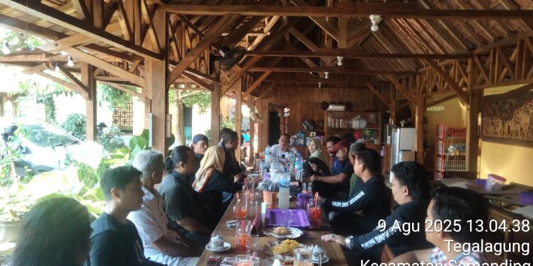 Rapat Tahunan Media Ronggolawe News Berlangsung Hangat dan Penuh Semangat