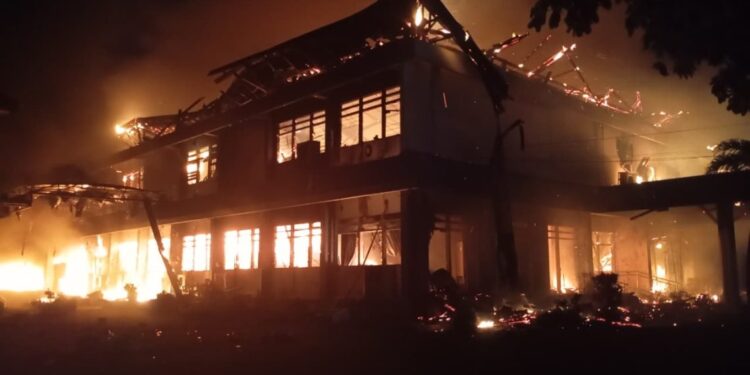 Inilah Daftar Gedung dan Fasilitas Publik yang Rusak Akibat Kerusuhan di Kediri