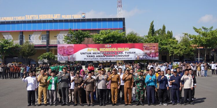 Ajak Masyarakat Jaga Tuban Adem Ayem Bupati dan Forkopimda Gelar Apel Konsolidasi