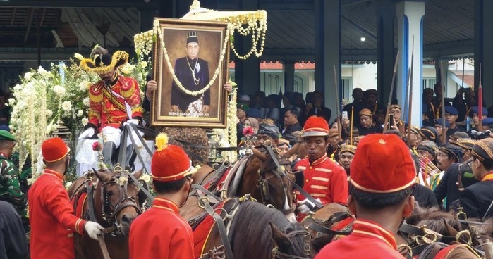 Keraton Surakarta di Persimpangan Zaman: Putri Raja Tegaskan Suksesi Sah, Yogyakarta dan Surakarta Kembali Satu Suara Adat
