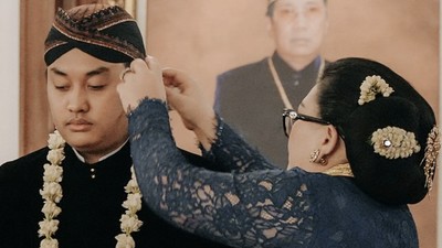 Raja Baru Paku Buwono XIV Akan Dinobatkan Sabtu Besok