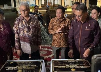 Panggung Sanggabuwono Diresmikan Negara, Bayang Dualisme Keraton Solo Masih Menggantung