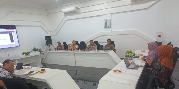 Outlet 23 HWG Tanpa Izin Resmi