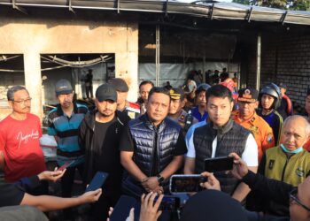 Pasar Baru Tuban Terbakar Kapolres dan Bupati Respons Cepat