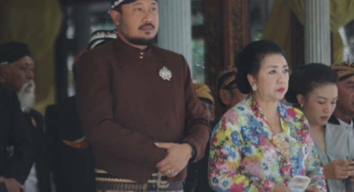 Garebeg Perdana PB XIV Tegaskan Era Baru Keraton Surakarta