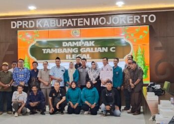 Terkait Galian C Ilegal Komisi I DPRD Kabupaten Mojokerto Gelar RDP Bersama LSM