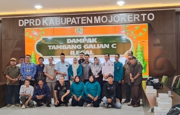 Terkait Galian C Ilegal Komisi I DPRD Kabupaten Mojokerto Gelar RDP Bersama LSM