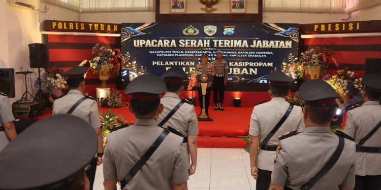 Wakapolres Tuban Resmi berganti