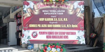 Karangan Bunga Bukan Sekadar Formalitas, Tetapi Simbol Harapan untuk Polresta Tuban