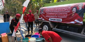 Krisis Air Bersih Mulai Menghantam Tuban, PDIP Turun Tangan Salurkan Bantuan ke Kaligede dan Siap Respons Laporan dari Desa Jati