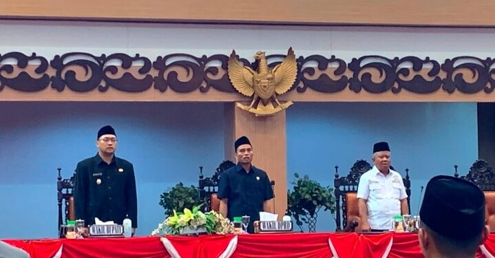 DPRD Mojokerto Bahas Lima Raperda Strategis, Pemkab Tegaskan Penyesuaian Regulasi Demi Kepastian Hukum dan Pelayanan Publik