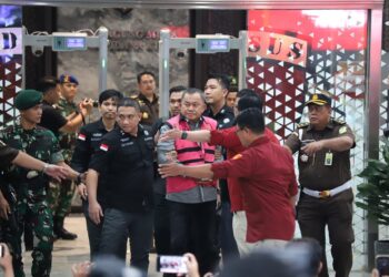 Geledah Rumah Eks Waka BGN Dini Hari, Kejagung Sebut Demi Cegah Bukti Dihilangkan
